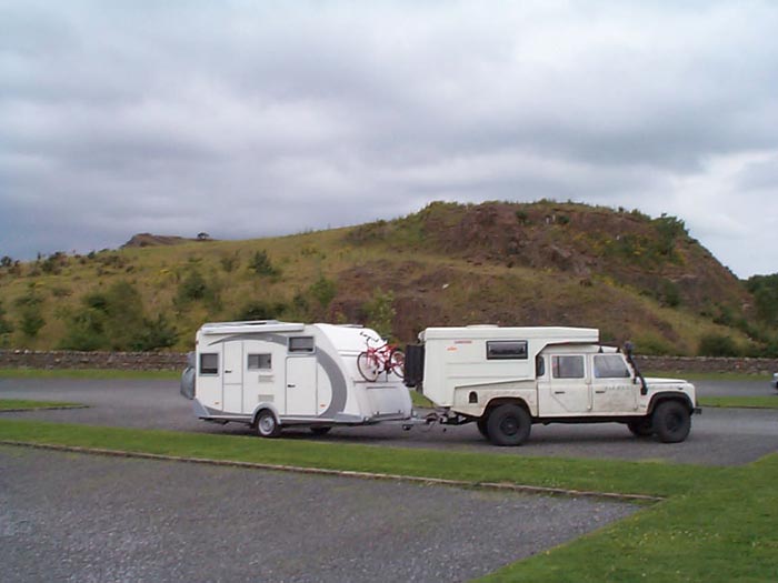 Landrover 130 und Tango in Schottland