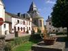 Sainte-Ccile Kirche und nettes  Restaurant